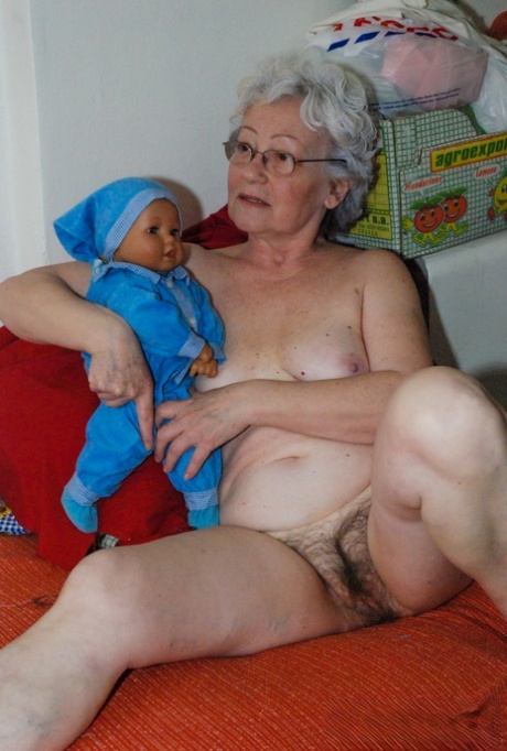 short grey hair granny free sex photo