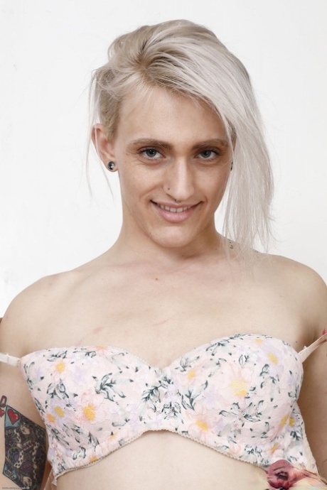 dyed grey hair beautiful nude pic